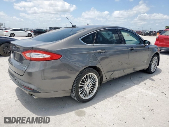2013 Ford Fusion SE Hybrid with VIN 3FA6P0LU8DR261232, listed as a Copart auction lot 60674105 with 132,901 mi miles and Clean title. Bid and sale history available at DreamBid. Image 3.