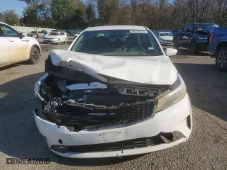 2017 Kia Forte LX with VIN 3KPFK4A74HE071065, listed as a Copart auction lot 86698254 with 55,628 mi miles and Salvage Title. Bid and sale history available at carsss.com. Image 5.