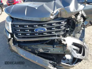 2017 Ford Explorer XLT with VIN 1FM5K8D89HGB29061, listed as a IAAI auction lot 42133475 with 121,086 mi miles and . Bid and sale history available at DreamBid. Image 6.