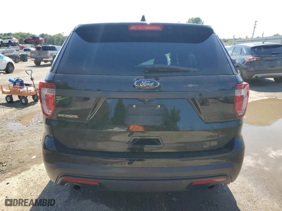 2017 Ford Police Interceptor Utility with VIN 1FM5K8AR3HGC66509, listed as a Copart auction lot 51995255 with 127,463 mi miles and Salvage Title. Bid and sale history available at carsss.com. Image 6.