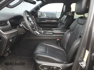 2022 Jeep Wagoneer Series II с VIN 1C4SJVBT9NS143115, выставлен на аукционе Copart как лот 44688515 с пробегом 33 001 миль миль и Списание • Salvage title. История ставок и продаж доступна на DreamBid. Изображение 7.