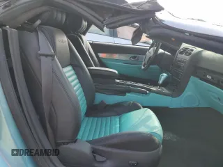 2002 Ford Thunderbird Hardtop Premium z VIN 1FAHP60A52Y128979, wystawiony jako Copart lot #68105854 z przebiegiem 58 146 mil mil oraz Nie do naprawy • Non repairable. Historia ofert i sprzedaży dostępna na DreamBid. Obrazek 10.
