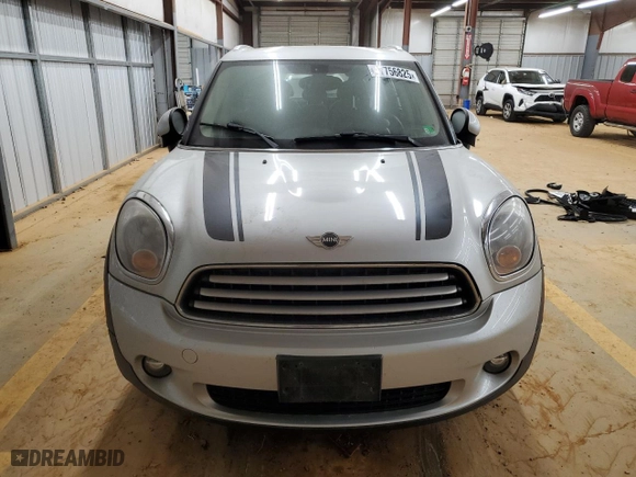 2014 MINI Cooper Countryman with VIN WMWZB3C54EWR38546, listed as a Copart auction lot 47756825 with 84,204 mi miles and Salvage Title. Bid and sale history available at carsss.com. Image 5.