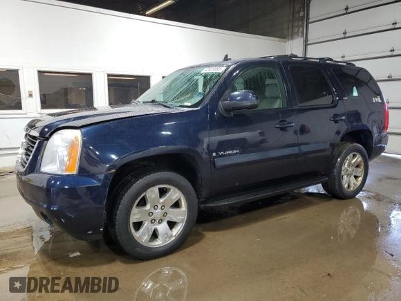 2008 GMC Yukon SLT w/4SB with VIN 1GKFK13058J191172, listed as a Copart auction lot 42023865 with 206,303 mi miles and Clean Title. Bid and sale history available at carsss.com. Image 1.