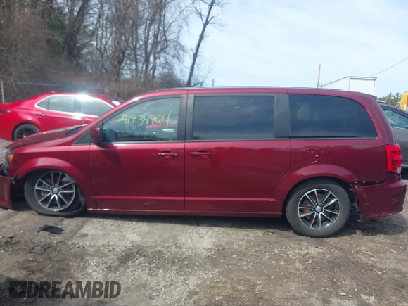 2019 Dodge Grand Caravan GT with VIN 2C4RDGEG3KR579133, listed as a IAAI auction lot 41934964 with 82,667 mi miles and . Bid and sale history available at DreamBid. Image 14.