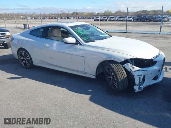 2024 BMW 4 Series 430i z VIN WBA53AP04RCN45331, wystawiony jako IAAI lot #41592661 z przebiegiem 10 078 mil mil oraz . Historia ofert i sprzedaży dostępna na DreamBid. Obrazek 14.