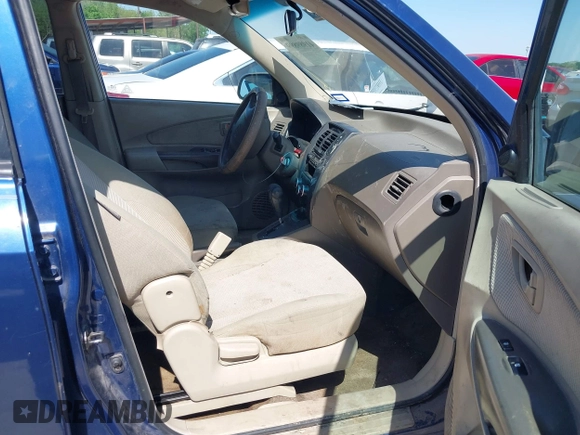 2006 Hyundai Tucson GL with VIN KM8JM12B06U386154, listed as a IAAI auction lot 41989899 with 168,069 mi miles. Bid and sale history available at carsss.com. Image 5.