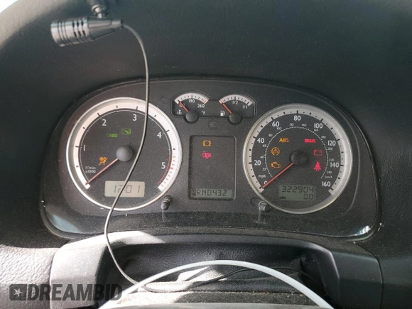 2004 Volkswagen Jetta GLS с VIN 3VWSR69M14M143742, выставлен на аукционе Copart как лот 62860135 с пробегом 322 904 миль миль и Списание • Salvage title. История ставок и продаж доступна на DreamBid. Изображение 9.