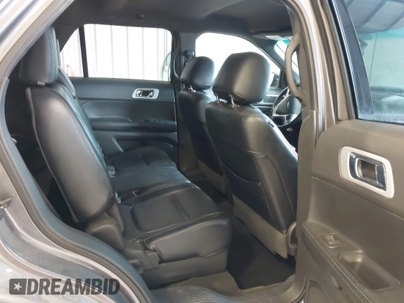 2013 Ford Explorer XLT with VIN 1FM5K8D83DGA27149, listed as a IAAI auction lot 41786382 with 379,495 mi miles and . Bid and sale history available at carsss.com. Image 8.