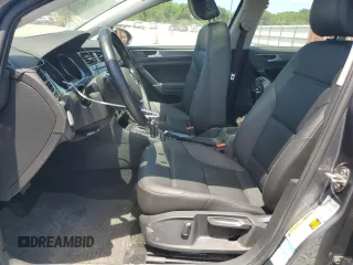 2018 Volkswagen Golf S с VIN 3VWG17AU0JM282951, выставлен на аукционе Copart как лот 54667125 с пробегом 82 218 миль миль и Списание • Salvage title. История ставок и продаж доступна на DreamBid. Изображение 7.