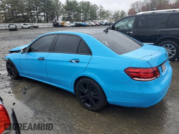 2014 Mercedes-Benz E 350 Luxury with VIN WDDHF8JB7EA962819, listed as a Copart auction lot 52606005 with Not Provided miles and Salvage Title. Bid and sale history available at DreamBid. Image 2.