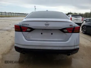 2024 Nissan Altima SR z VIN 1N4BL4CV8RN433893, wystawiony jako Copart lot #52449445 z przebiegiem 15 642 mil mil oraz Nie do naprawy • Non repairable. Historia ofert i sprzedaży dostępna na DreamBid. Obrazek 6.