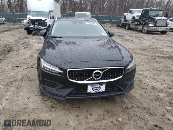 2020 Volvo V60 z VIN YV4102WK9L1044437, wystawiony jako Copart lot #47720533 z przebiegiem 18 092 mil mil oraz . Historia ofert i sprzedaży dostępna na DreamBid. Obrazek 5.