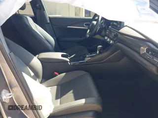 2024 Acura Integra w/A-Spec Package z VIN 19UDE4H30RA019245, wystawiony jako IAAI lot #41515574 z przebiegiem 12 412 mil mil oraz . Historia ofert i sprzedaży dostępna na DreamBid. Obrazek 5.