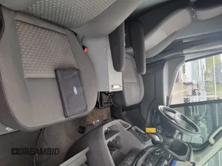 2020 Ford Transit Cargo with VIN 1FTBF4UG0LKB26146, listed as a IAAI auction lot 42679323 with 137,541 mi miles and . Bid and sale history available at DreamBid. Image 17.
