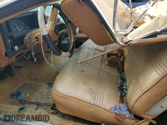 1978 Chevrolet El Camino z VIN 1W80L8Z418311, wystawiony jako Copart lot #71751334 z przebiegiem 9 032 mil mil oraz Szkoda całkowita • Salvage title. Historia ofert i sprzedaży dostępna na DreamBid. Obrazek 7.