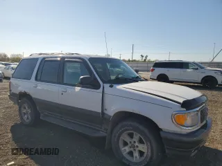 2001 Mercury Mountaineer with VIN 4M2ZU86P01UJ08816, listed as a Copart auction lot 76715724 with 170,464 mi miles and Salvage Title. Bid and sale history available at carsss.com. Image 4.