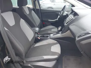 2012 Ford Focus SE with VIN 1FAHP3F25CL446064, listed as a IAAI auction lot 41883353 with 142,468 mi miles. Bid and sale history available at carsss.com. Image 5.