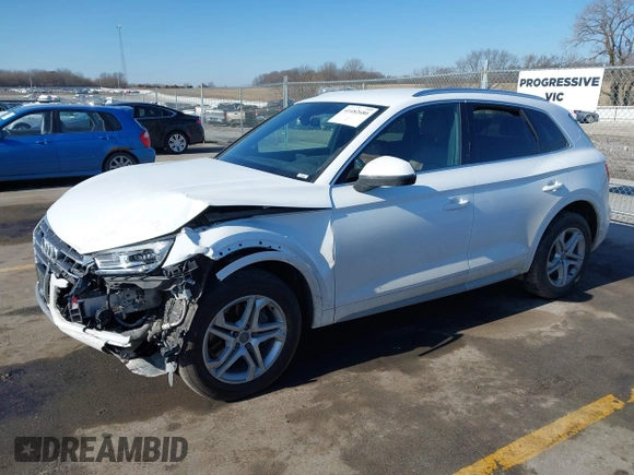 2019 Audi Q5 Premium with VIN WA1ANAFY1K2112607, listed as a IAAI auction lot 41482680 with 58,000 mi miles. Bid and sale history available at carsss.com. Image 2.