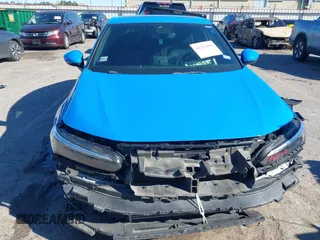 2022 Honda Civic Sport Touring z VIN 19XFL1H88NE014194, wystawiony jako IAAI lot #41212490 z przebiegiem 69 061 mil mil oraz . Historia ofert i sprzedaży dostępna na DreamBid. Obrazek 12.