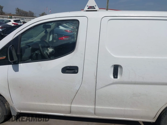 2017 Nissan NV200 S с VIN 3N6CM0KN3HK710909, выставлен на аукционе IAAI как лот 41744128 с пробегом 170 954 миль миль и . История ставок и продаж доступна на DreamBid. Изображение 15.