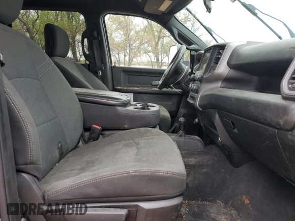 2021 Ram 2500 Tradesman with VIN 3C6UR5CL8MG630884, listed as a Copart auction lot 51715925 with 261,153 mi miles and Salvage Title. Bid and sale history available at carsss.com. Image 7.