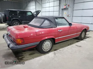 1987 Mercedes-Benz 560 SL with VIN WDBBA48D8HA067597, listed as a Copart auction lot 86120744 with 136,772 mi miles and Clean Title. Bid and sale history available at carsss.com. Image 3.