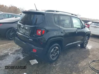 2015 Jeep Renegade Latitude with VIN ZACCJBBH2FPC25869, listed as a IAAI auction lot 40734359 with 128,475 mi miles. Bid and sale history available at carsss.com. Image 4.