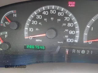 2003 Ford F-150 XLT with VIN 1FTRW07L23KA82084, listed as a IAAI auction lot 42140764 with 286,754 mi miles. Bid and sale history available at carsss.com. Image 7.