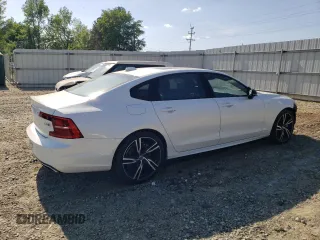 2020 Volvo S90 R-Design with VIN LVYA22MT2LP154745, listed as a Copart auction lot 49153043 with 23,451 mi miles. Bid and sale history available at carsss.com. Image 3.