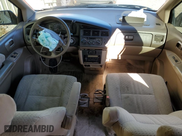 2000 Toyota Sienna CE with VIN 4T3ZF19C1YU285114, listed as a Copart auction lot 87158574 with 267,168 mi miles and Salvage Title. Bid and sale history available at carsss.com. Image 8.