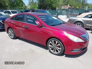 2014 Hyundai Sonata SE with VIN 5NPEC4AC6EH812605, listed as a IAAI auction lot 42149050 with 122,867 mi miles and . Bid and sale history available at DreamBid. Image 1.