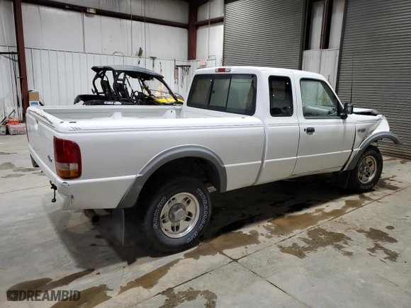 1996 Ford Ranger XL with VIN 1FTCR15U1TPB10006, listed as a Copart auction lot 81890224 with 187,860 mi miles and Clean Title. Bid and sale history available at carsss.com. Image 3.