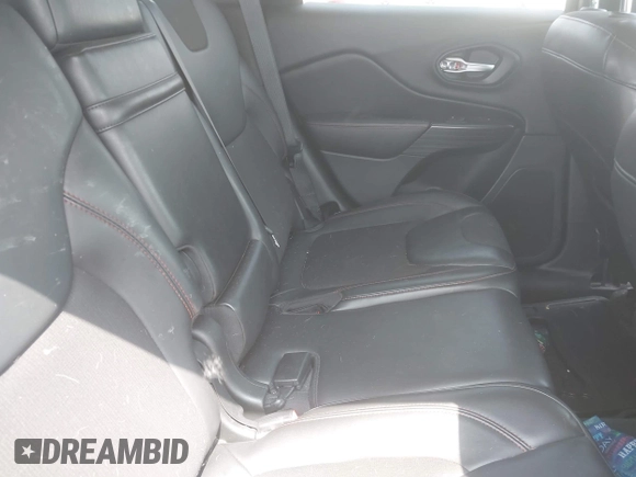 2017 Jeep Cherokee Trailhawk с VIN 1C4PJMBS9HW500121, выставлен на аукционе IAAI как лот 42352077 с пробегом 118 773 миль миль и . История ставок и продаж доступна на DreamBid. Изображение 8.