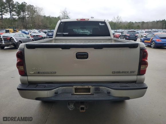 2004 Chevrolet Silverado 1500 LS with VIN 2GCEK19T341217619, listed as a Copart auction lot 88540575 with 255,782 mi miles and Salvage Title. Bid and sale history available at carsss.com. Image 6.
