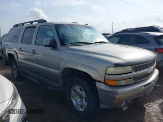 2003 Chevrolet Suburban Z71 with VIN 3GNFK16Z43G112291, listed as a IAAI auction lot 42148059 with 1 mi miles. Bid and sale history available at carsss.com. Image 1.