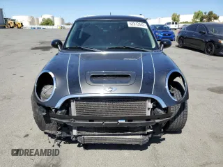 2012 MINI Hardtop S with VIN WMWSV3C57CTY16657, listed as a Copart auction lot 62812445 with 122,796 mi miles and Salvage title. Bid and sale history available at DreamBid. Image 5.
