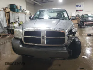 2005 Dodge Dakota SLT with VIN 1D7HE48K45S326208, listed as a Copart auction lot 89149135 with 227,301 mi miles and Salvage Title. Bid and sale history available at DreamBid. Image 5.