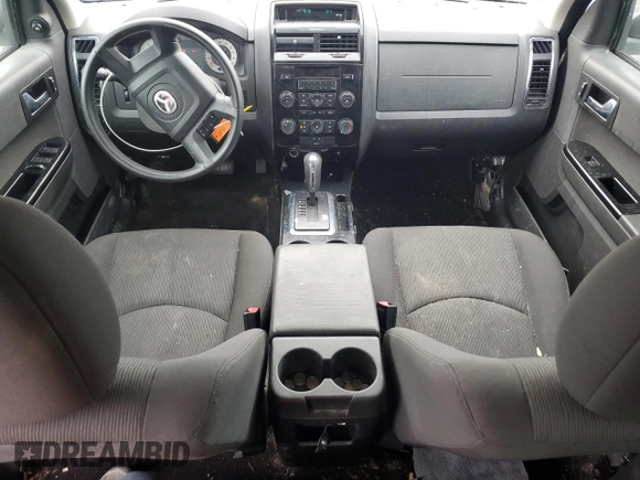 2011 Mazda Tribute Touring with VIN 4F2CY0C71BKM06441, listed as a Copart auction lot 82831764 with 226,888 mi miles and Clean Title. Bid and sale history available at carsss.com. Image 8.