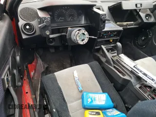 1986 Toyota MR2 z VIN JT2AW15C3G0056187, wystawiony jako Copart lot #45431545 z przebiegiem 128 456 mil mil oraz Tytuł czysty. Historia ofert i sprzedaży dostępna na DreamBid. Obrazek 8.