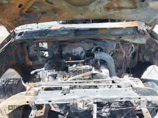 2002 Ford F-250 XL с VIN 1FTNW21F22EB43251, выставлен на аукционе IAAI как лот 42115145 с пробегом Не указан миль и . История ставок и продаж доступна на DreamBid. Изображение 10.