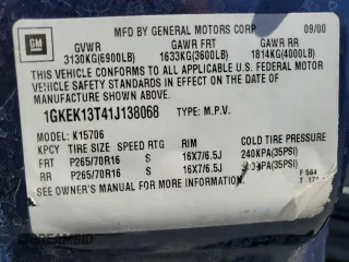 2001 GMC Yukon SLT z VIN 1GKEK13T41J138068, wystawiony jako Copart lot #52823455 z przebiegiem 163 319 mil mil oraz Szkoda całkowita • Salvage title. Historia ofert i sprzedaży dostępna na DreamBid. Obrazek 13.