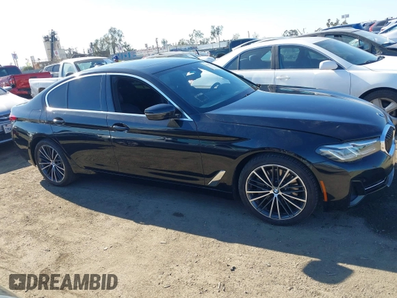 2021 BMW 5 Series 530i z VIN WBA53BH05MCF75051, wystawiony jako IAAI lot #41336049 z przebiegiem 71 933 mil mil oraz . Historia ofert i sprzedaży dostępna na DreamBid. Obrazek 13.