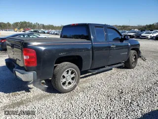 2008 Chevrolet Silverado 1500 Work Truck with VIN 1GCEC19C18Z179866, listed as a Copart auction lot 87973645 with 237,979 mi miles and Salvage Title. Bid and sale history available at carsss.com. Image 3.