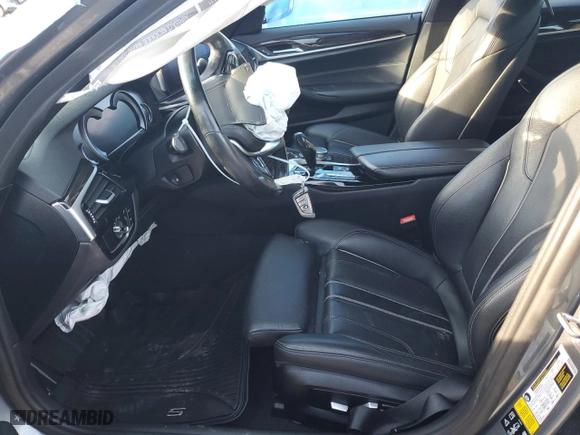2019 BMW 5 Series 530i xDrive with VIN WBAJA7C59KG910982, listed as a Copart auction lot 47271875 with 0 mi miles and Salvage Title. Bid and sale history available at carsss.com. Image 7.