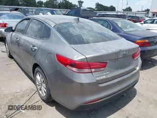 2016 Kia Optima LX with VIN 5XXGT4L32GG073267, listed as a IAAI auction lot 37153293 with 193,858 mi miles. Bid and sale history available at carsss.com. Image 3.