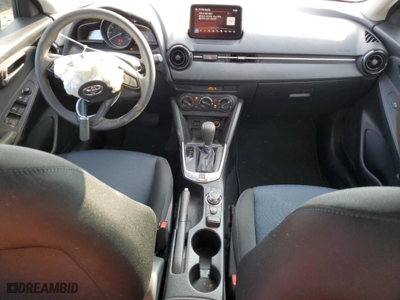 2019 Toyota Yaris Sedan L with VIN 3MYDLBYV7KY517584, listed as a Copart auction lot 43478055 with NaN miles and Salvage Title. Bid and sale history available at carsss.com. Image 8.