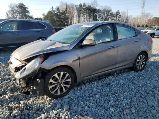 2017 Hyundai Accent SE z VIN KMHCT4AE2HU364975, wystawiony jako Copart lot #42176895 z przebiegiem Nie podano mil oraz Szkoda całkowita • Salvage title. Historia ofert i sprzedaży dostępna na DreamBid. Obrazek 1.