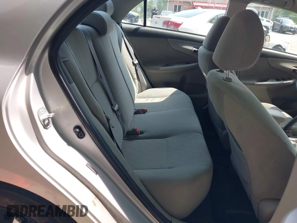 2010 Toyota Corolla с VIN 1NXBU4EE1AZ359176, выставлен на аукционе IAAI как лот 42504808 с пробегом 171 527 миль миль и . История ставок и продаж доступна на DreamBid. Изображение 8.