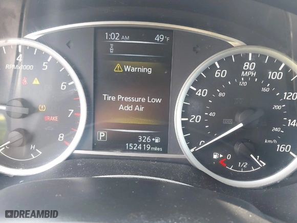 2018 Nissan Sentra S with VIN 3N1AB7AP0JY255132, listed as a IAAI auction lot 41906382 with 152,419 mi miles. Bid and sale history available at carsss.com. Image 7.